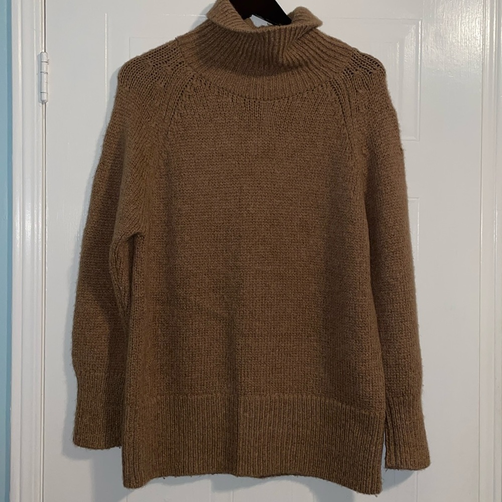 Aritzia Group by Babaton Oversized Camel Knit Sweater in Size 1